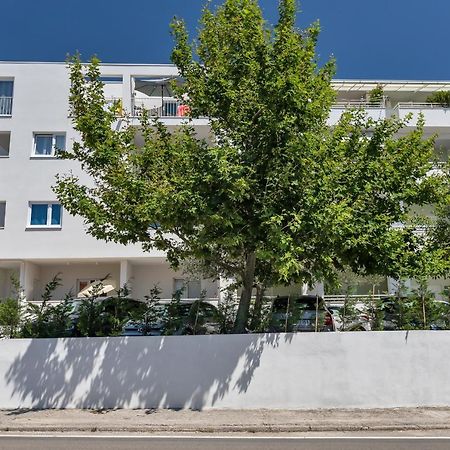 Apartments Marija Tucepi Ngoại thất bức ảnh