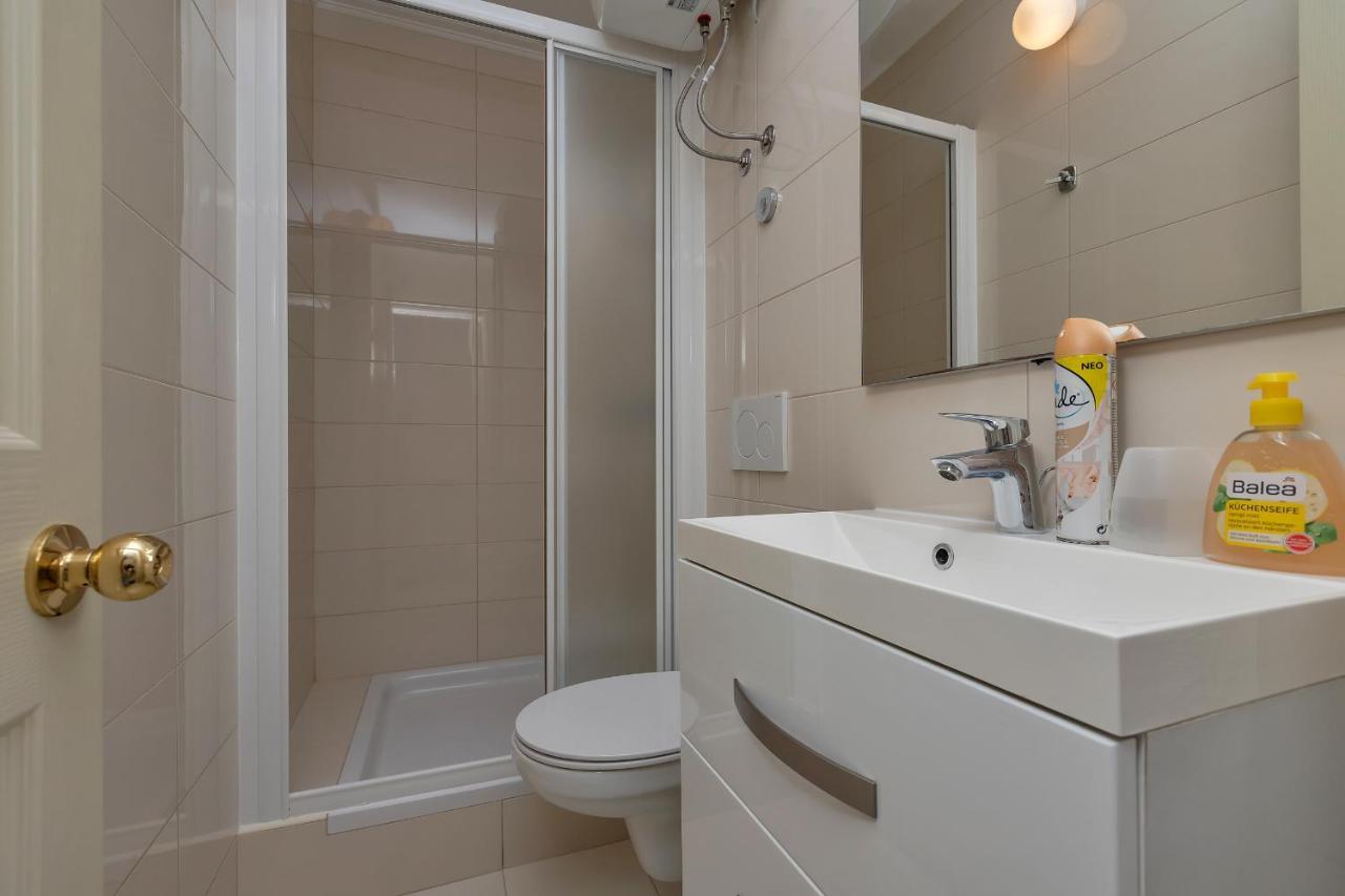 Apartments Marija Tucepi Ngoại thất bức ảnh