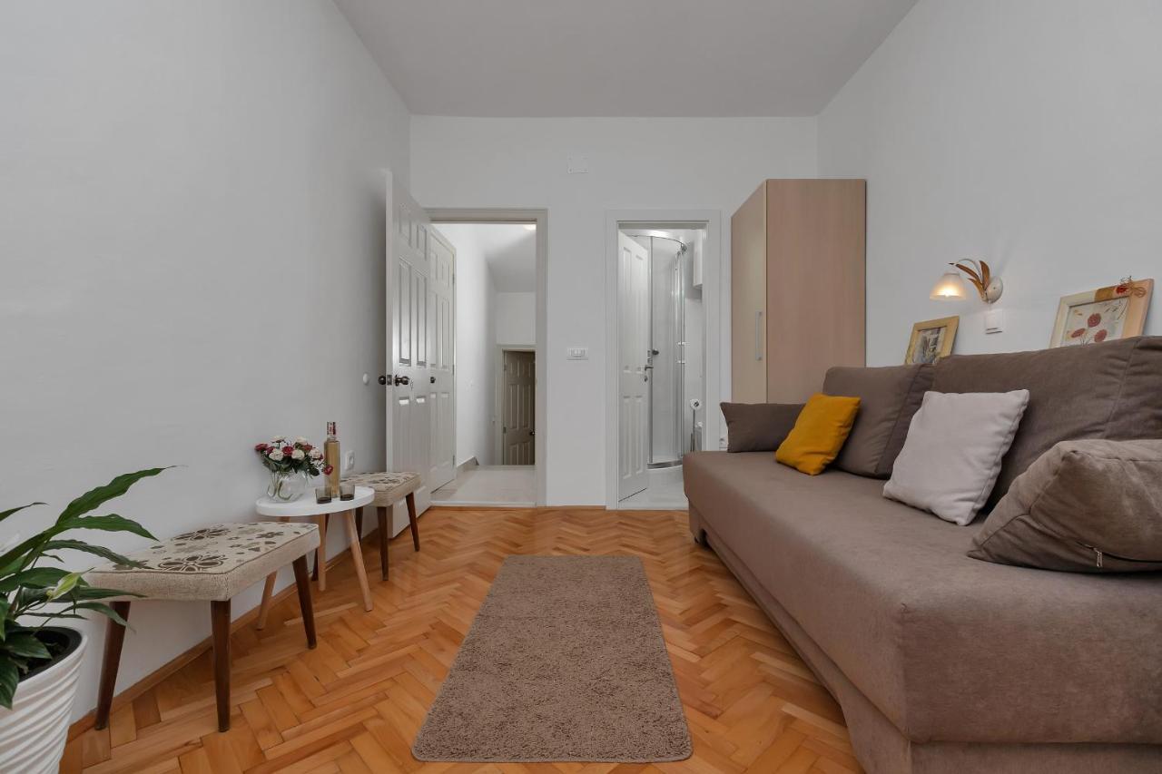 Apartments Marija Tucepi Ngoại thất bức ảnh