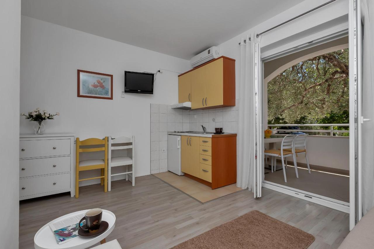 Apartments Marija Tucepi Ngoại thất bức ảnh