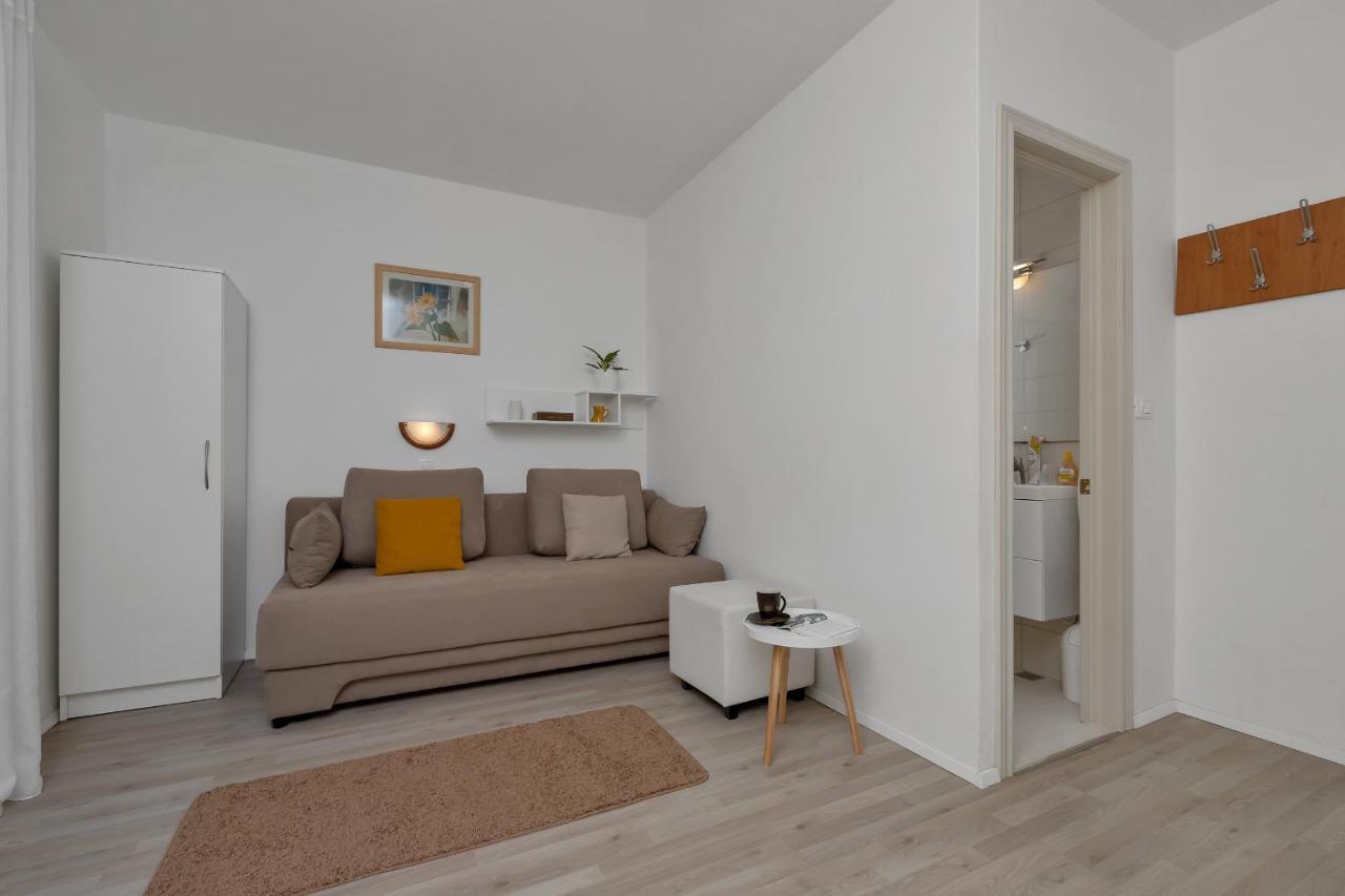 Apartments Marija Tucepi Ngoại thất bức ảnh