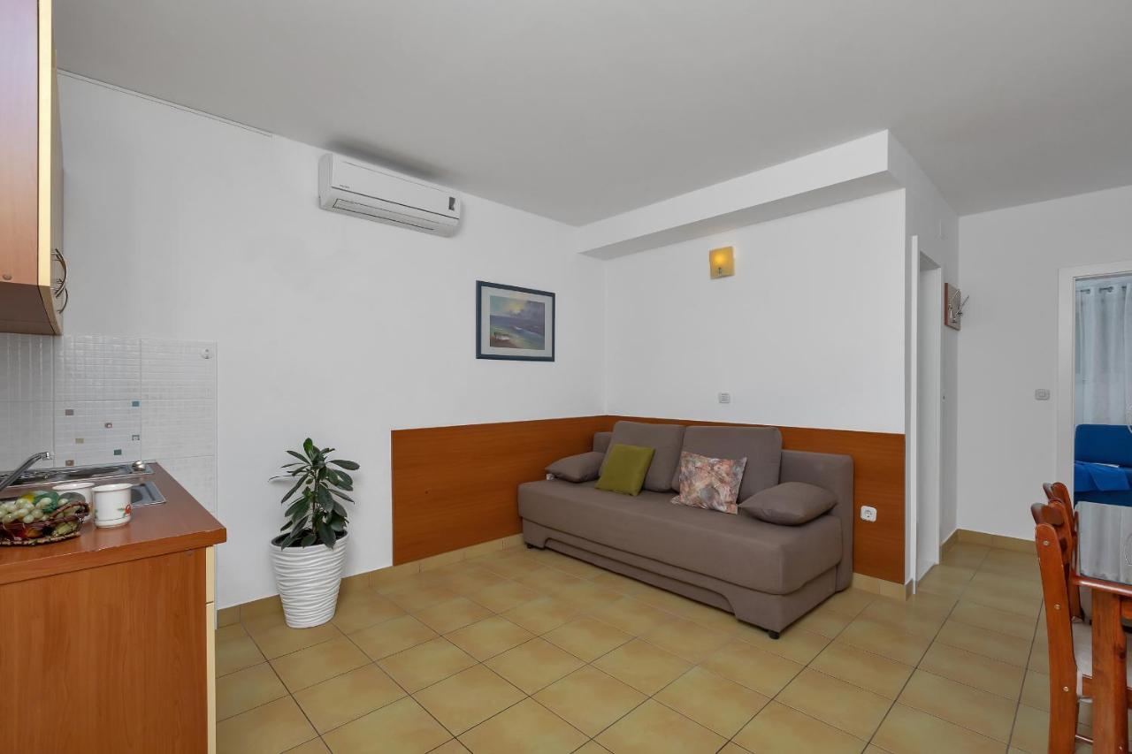 Apartments Marija Tucepi Ngoại thất bức ảnh