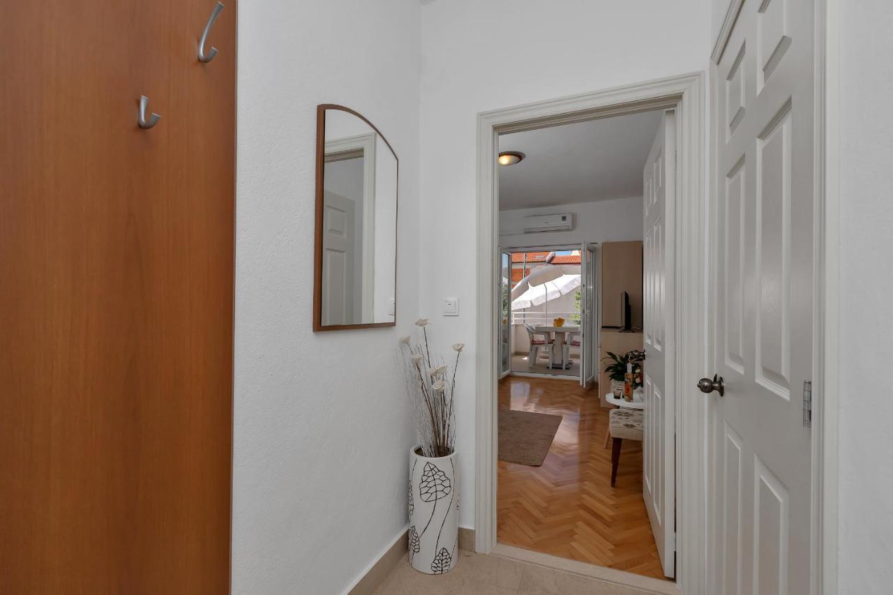 Apartments Marija Tucepi Ngoại thất bức ảnh
